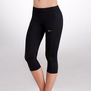 Nike Dri-Fit Workout Capri Leggings
